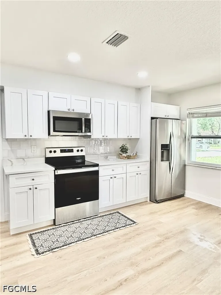 10002 Takomah Trail Tampa FL 33617