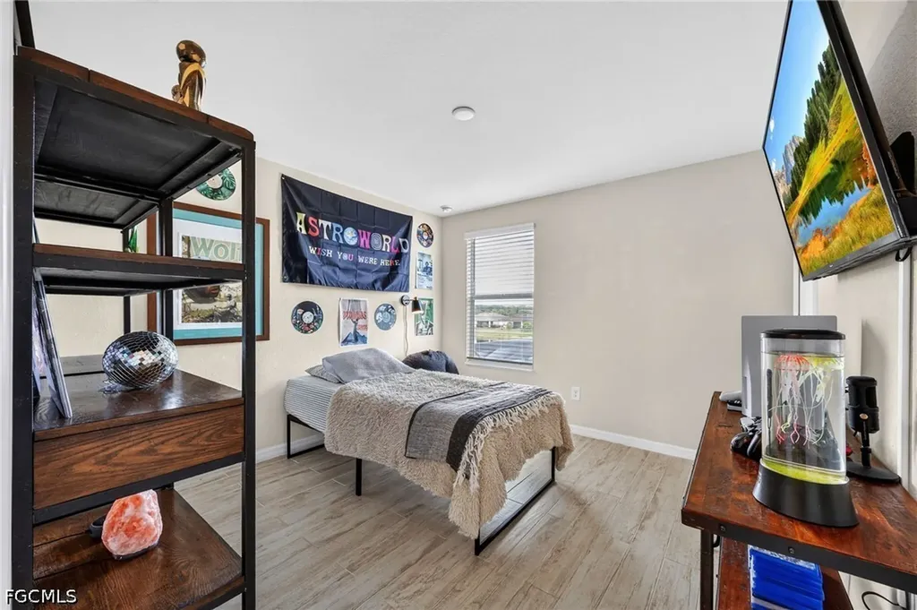 16037 Palmetto Prairie Drive Alva FL 33920