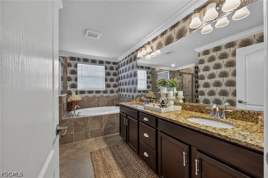 16037 Palmetto Prairie Drive Alva FL 33920