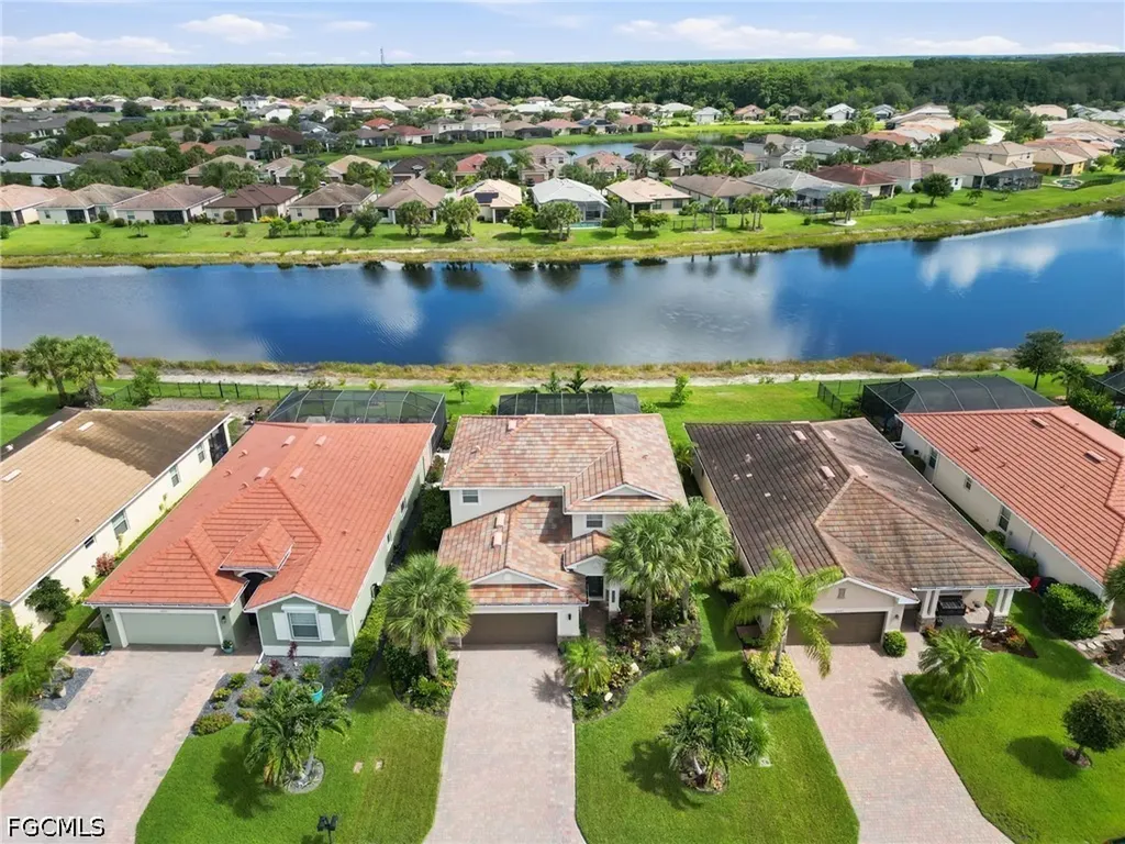 16037 Palmetto Prairie Drive Alva FL 33920