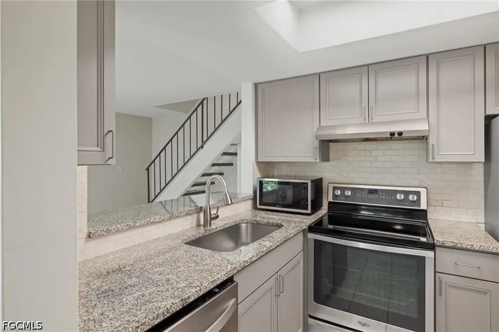 3300 Royal Canadian Trace Fort Myers FL 33907