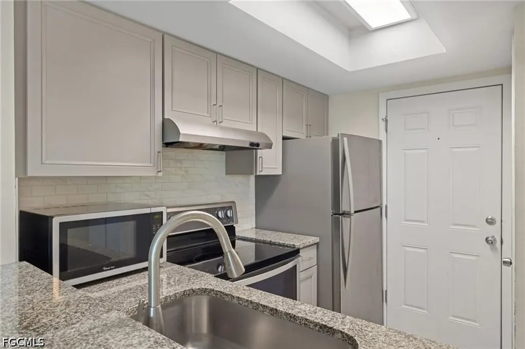3300 Royal Canadian Trace Fort Myers FL 33907