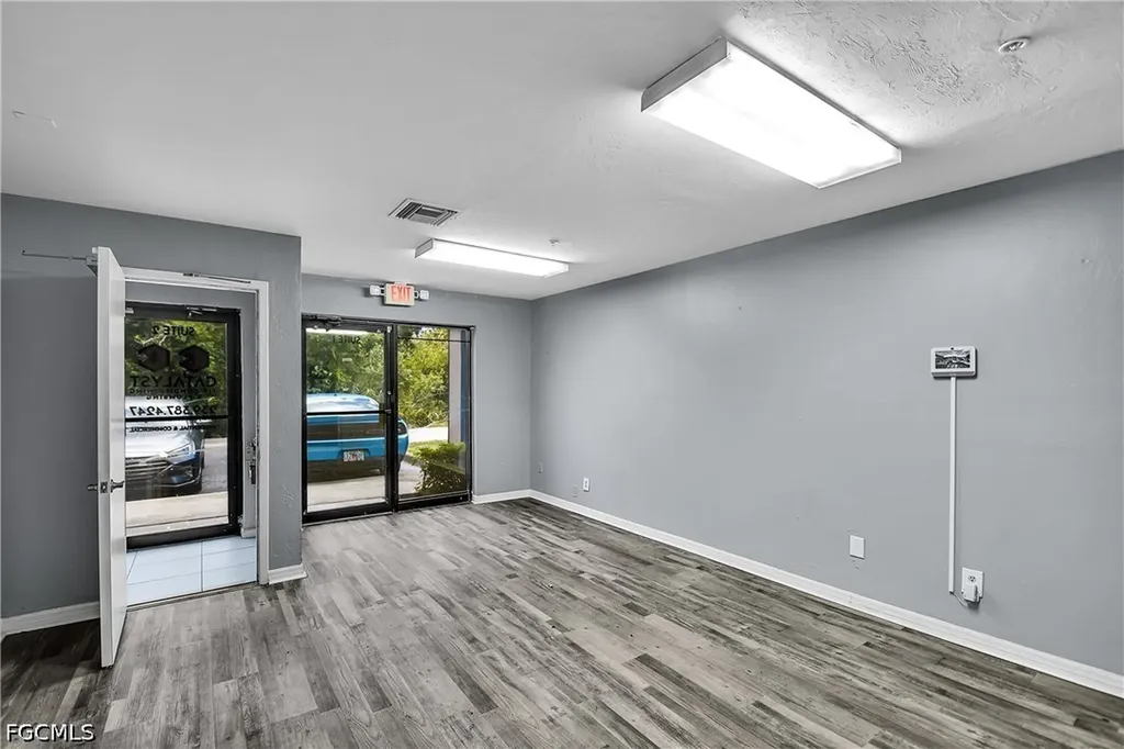 12165 Metro Parkway Fort Myers FL 33966