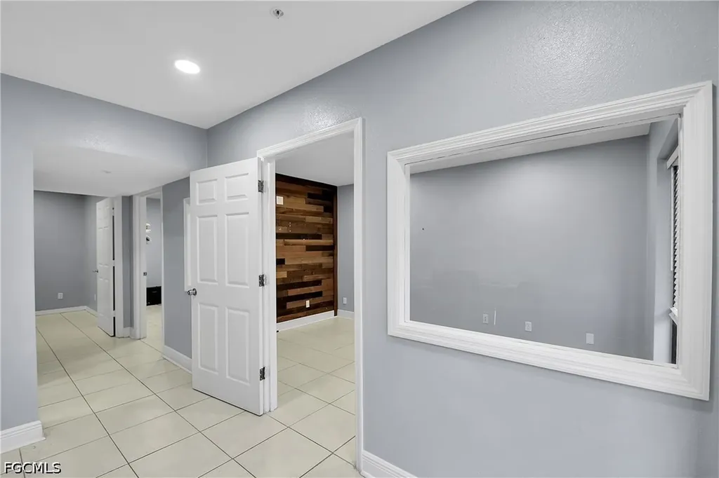 12165 Metro Parkway Fort Myers FL 33966