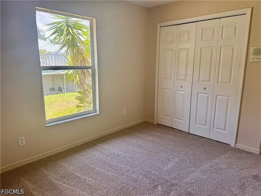 1209 SW 39th Street Cape Coral FL 33914
