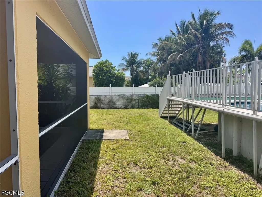 1209 SW 39th Street Cape Coral FL 33914