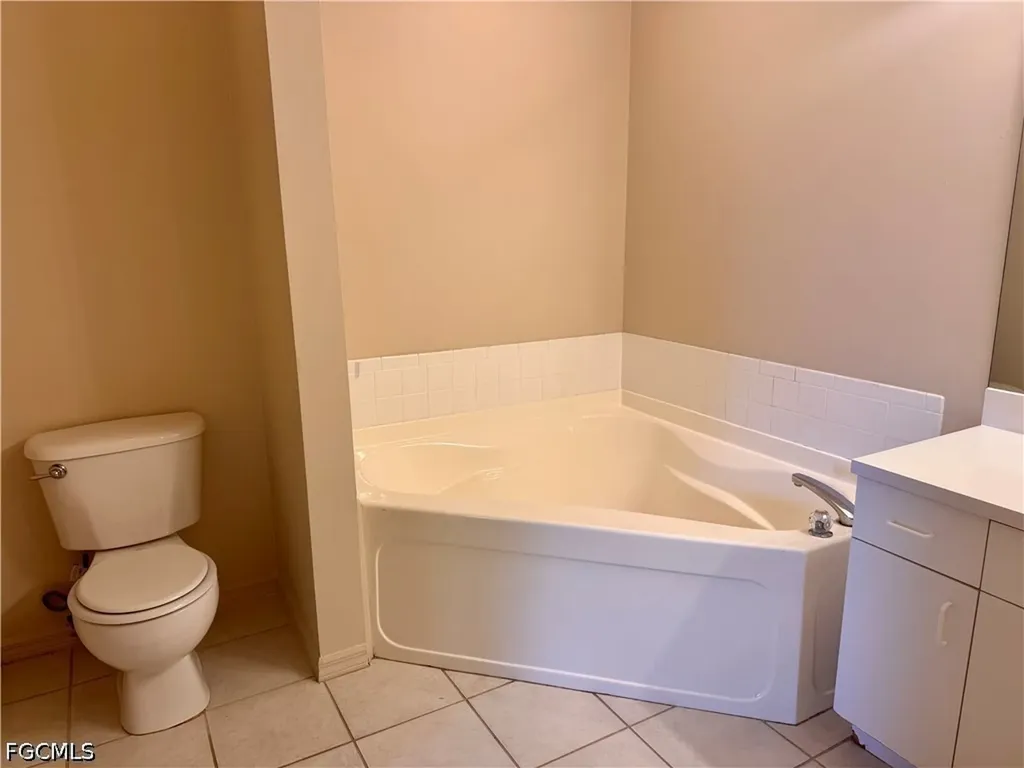1209 SW 39th Street Cape Coral FL 33914