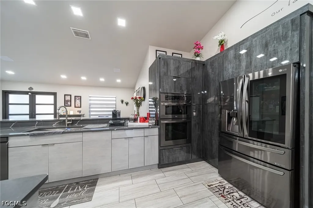 222 NE 22nd Avenue Cape Coral FL 33909