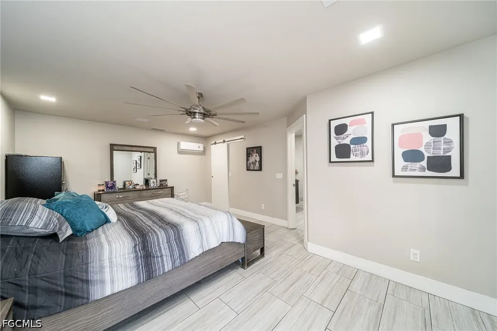 222 NE 22nd Avenue Cape Coral FL 33909