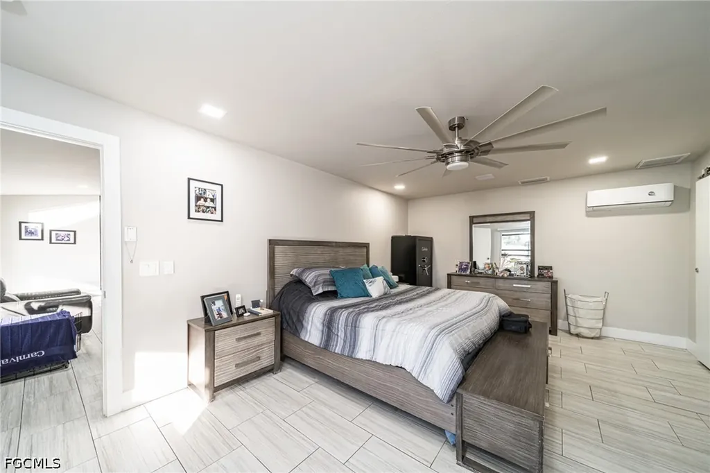 222 NE 22nd Avenue Cape Coral FL 33909
