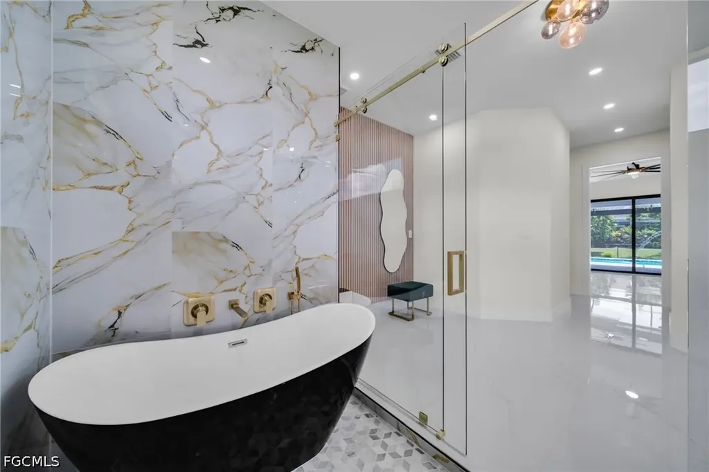 853 SW 15th Avenue Cape Coral FL 33991