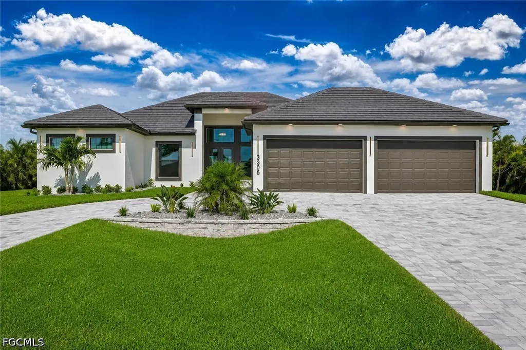 3306 SW 26th Place Cape Coral FL 33914