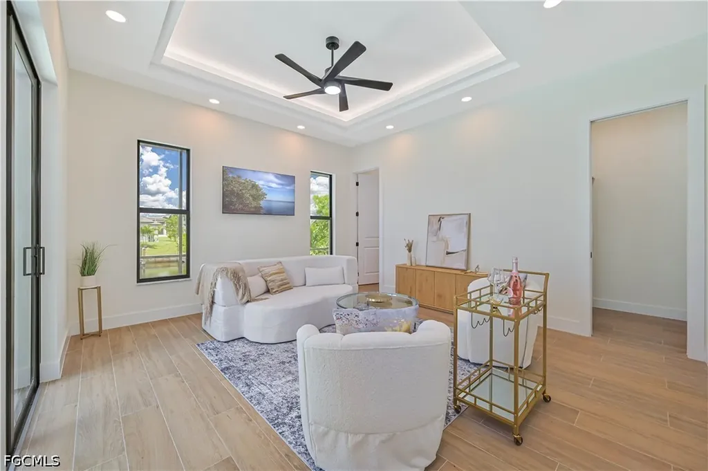 3306 SW 26th Place Cape Coral FL 33914