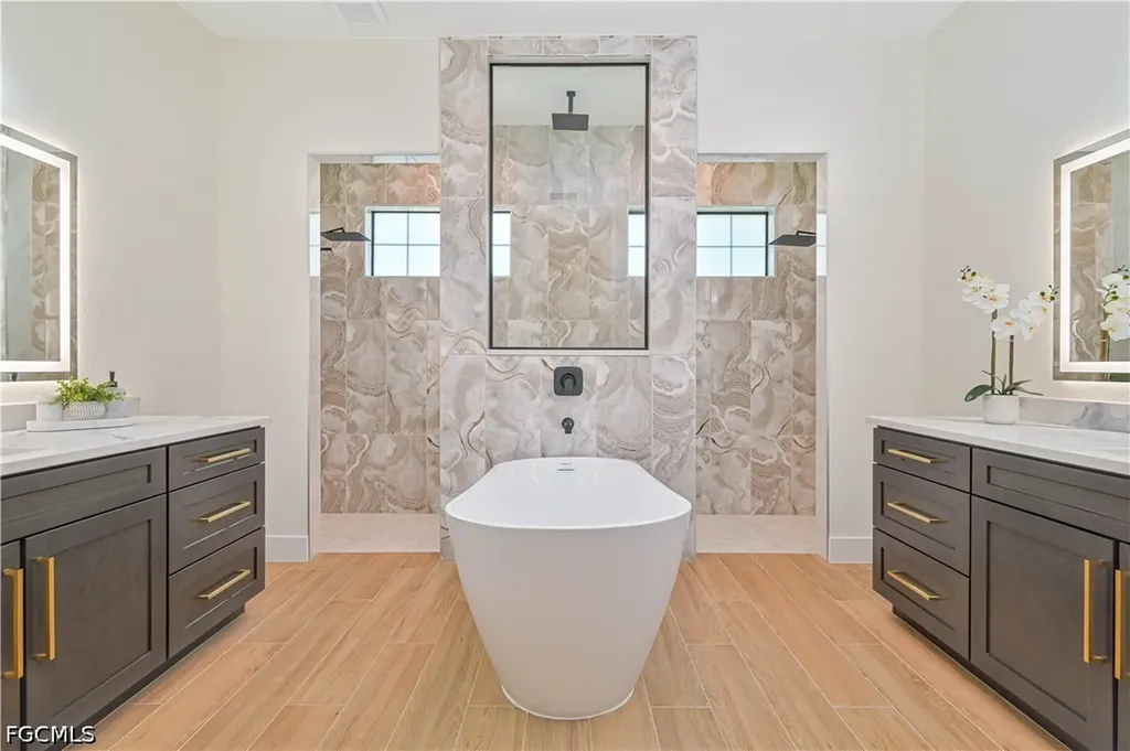 3306 SW 26th Place Cape Coral FL 33914