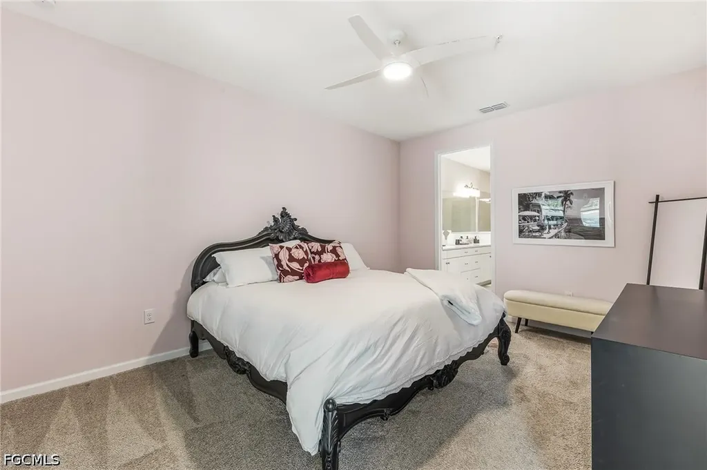 4704 Arboretum Circle Naples FL 34112