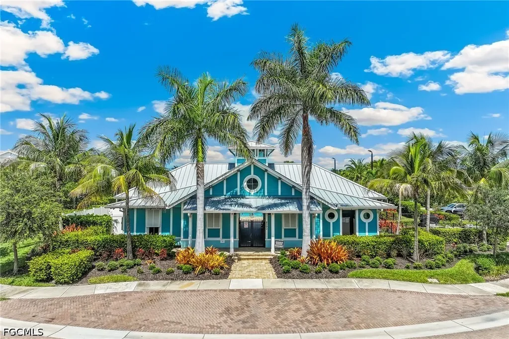 4704 Arboretum Circle Naples FL 34112