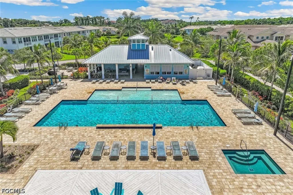 4704 Arboretum Circle Naples FL 34112