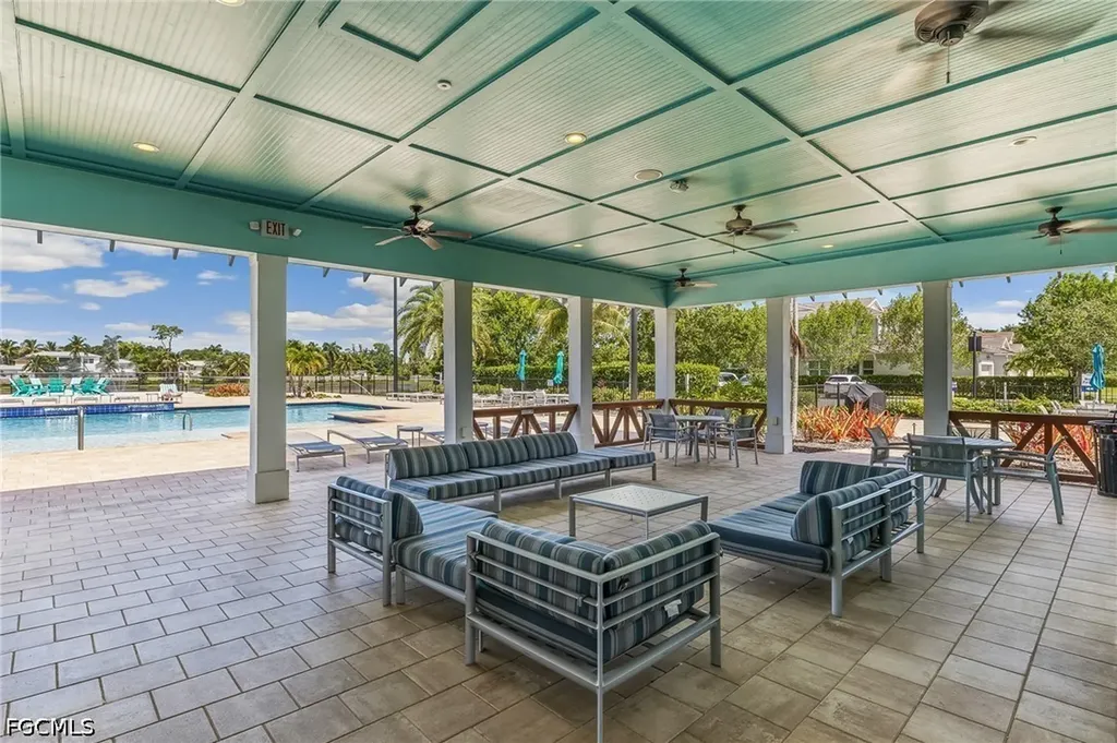 4704 Arboretum Circle Naples FL 34112