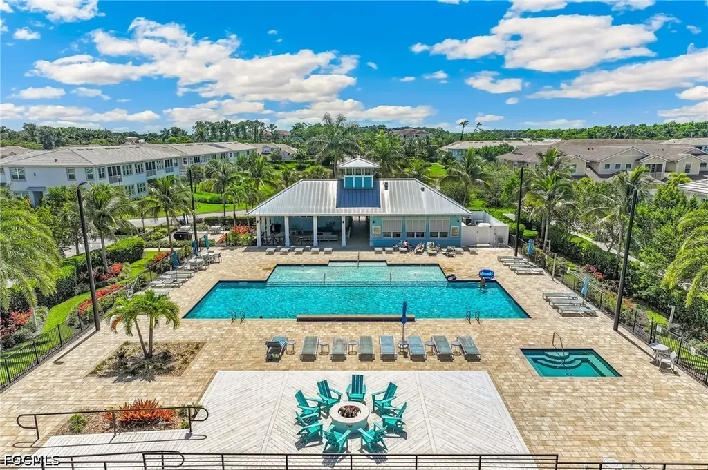4704 Arboretum Circle Naples FL 34112