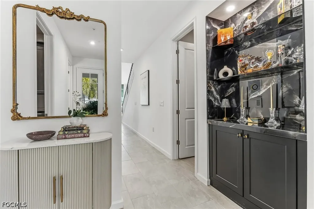 4704 Arboretum Circle Naples FL 34112