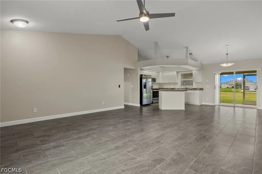 3919 SW 14th Avenue Cape Coral FL 33914