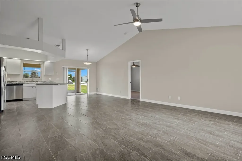 3919 SW 14th Avenue Cape Coral FL 33914