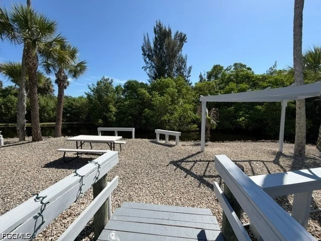 3914 Orange Grove Boulevard North Fort Myers FL 33903
