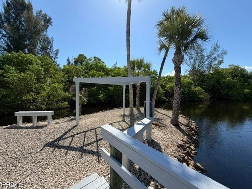 3914 Orange Grove Boulevard North Fort Myers FL 33903