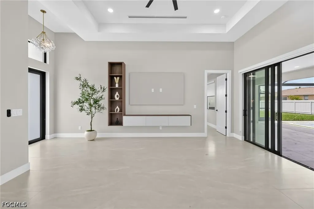 610 NW 2nd Place Cape Coral FL 33993