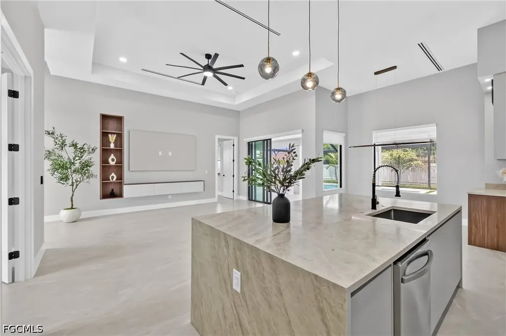 610 NW 2nd Place Cape Coral FL 33993