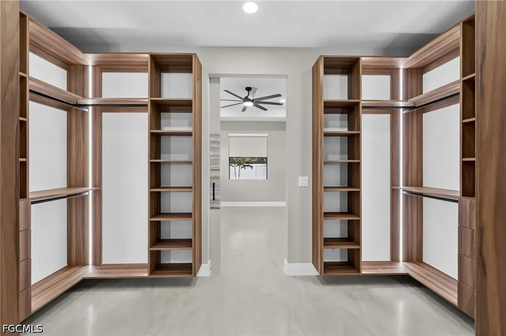 610 NW 2nd Place Cape Coral FL 33993