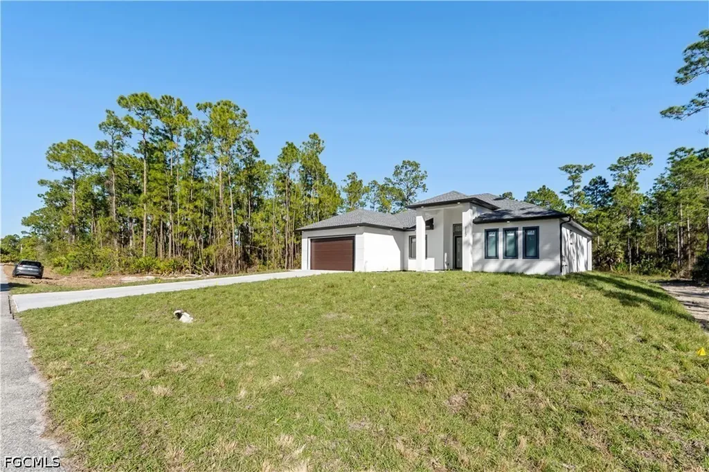 1112 Calvin Avenue Lehigh Acres FL 33972