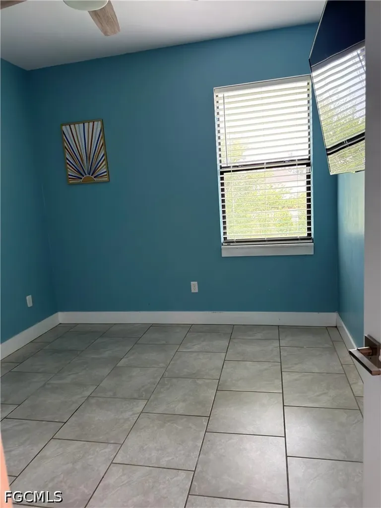 1504 SW Santa Barbara Place Cape Coral FL 33991