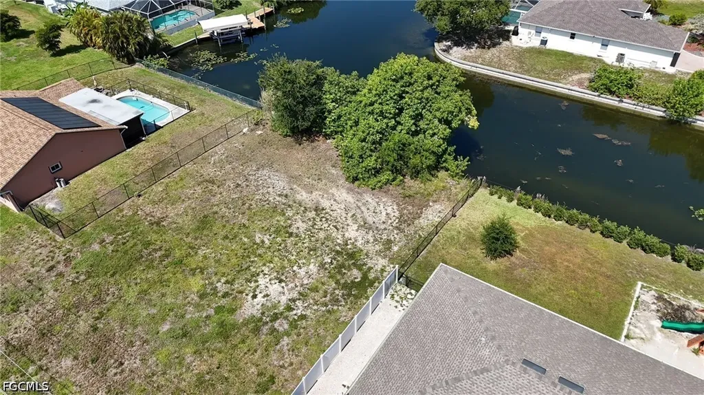 1504 SW Santa Barbara Place Cape Coral FL 33991