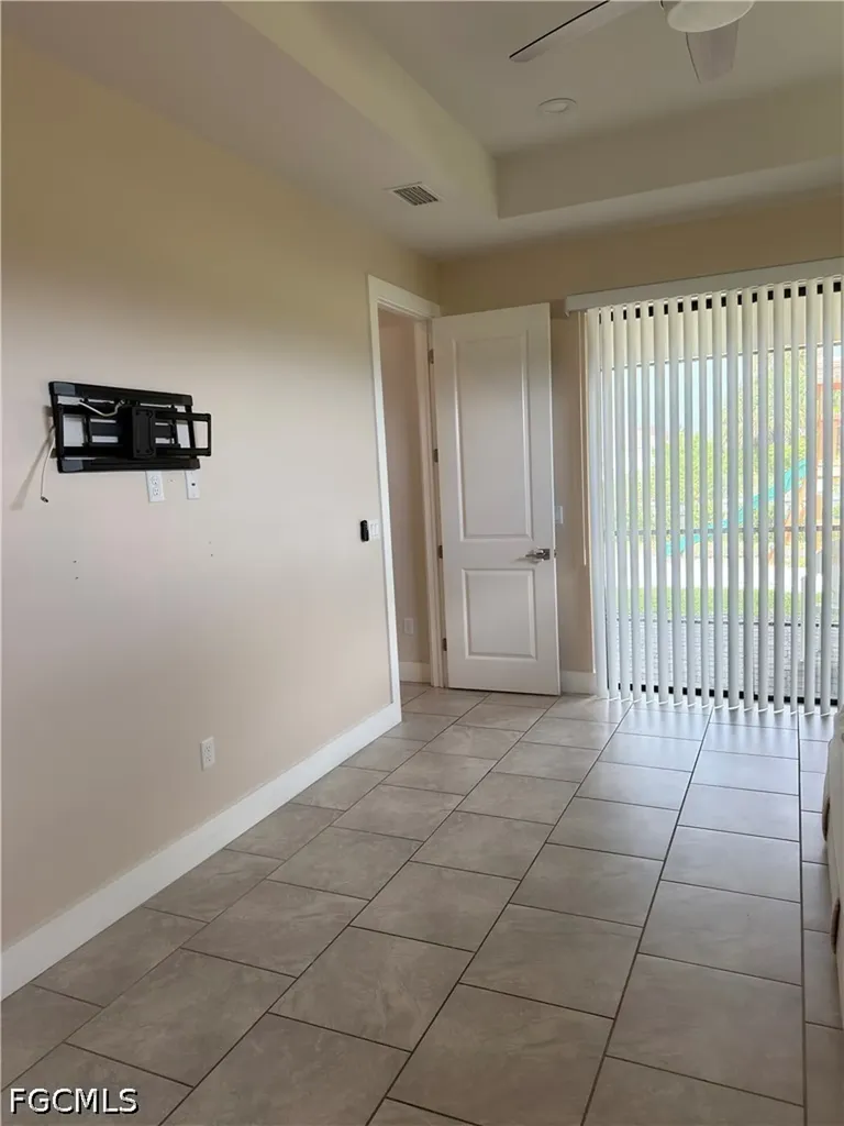 1504 SW Santa Barbara Place Cape Coral FL 33991