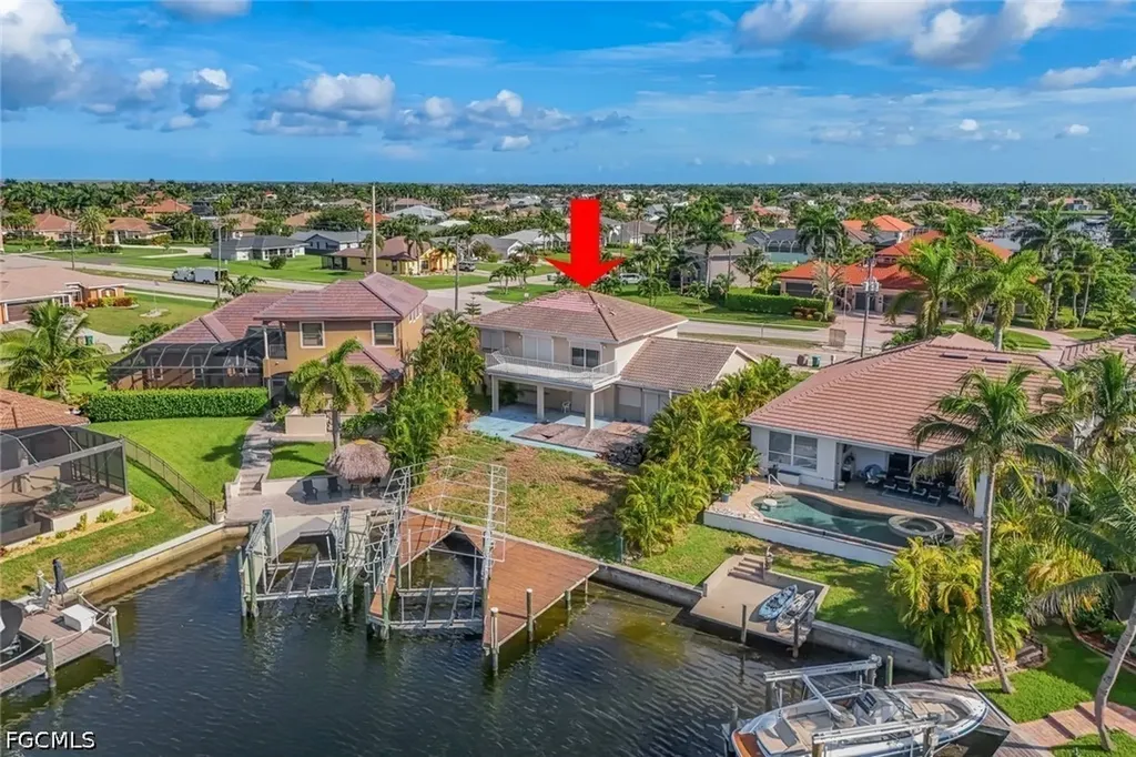 2502 Cape Coral Parkway W Cape Coral FL 33914