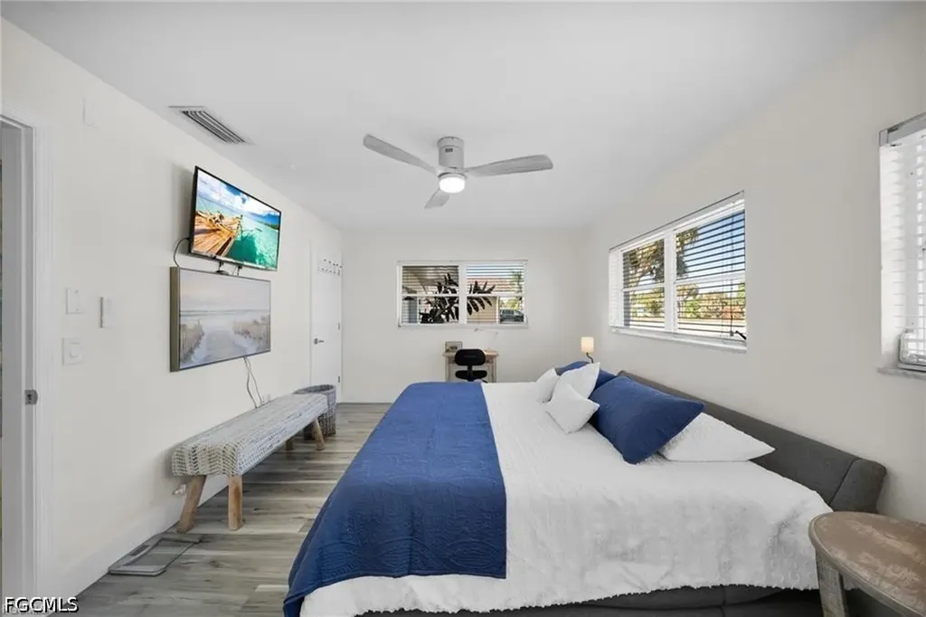 616 El Dorado Parkway E Cape Coral FL 33904