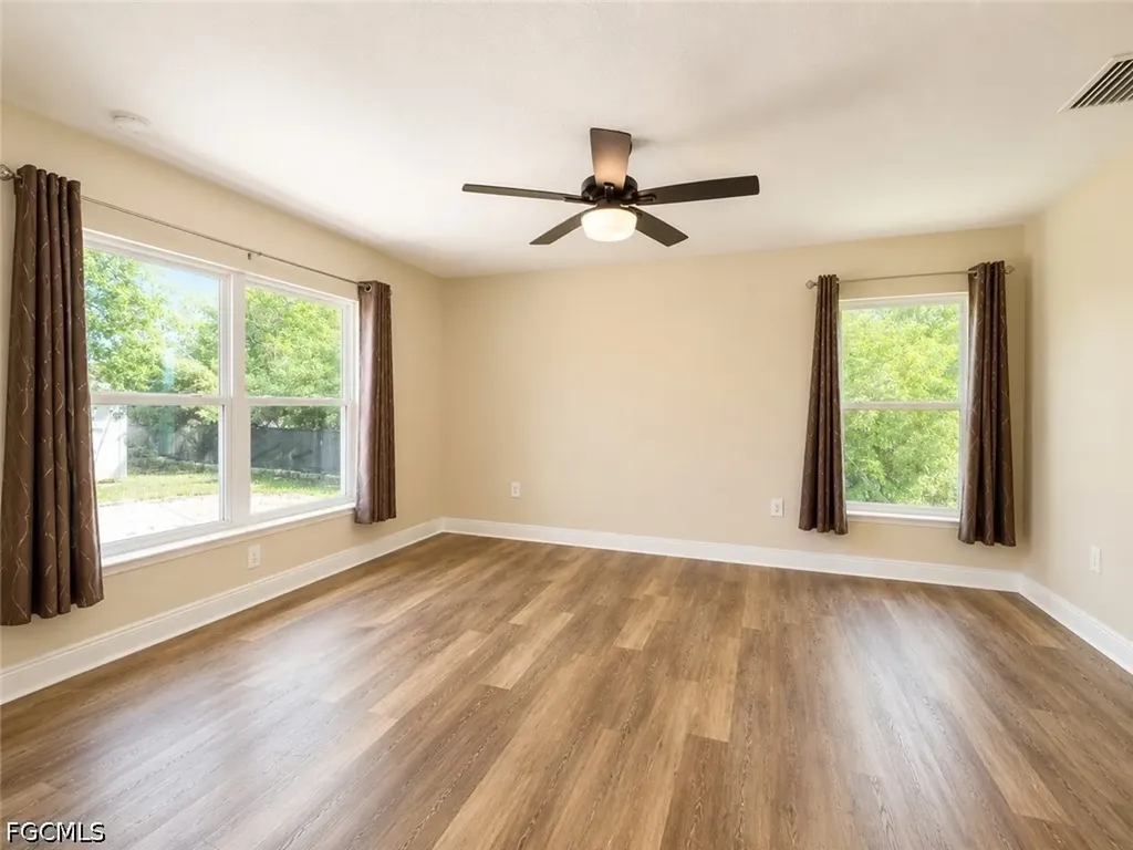 2600 NW 1st Place Cape Coral FL 33993