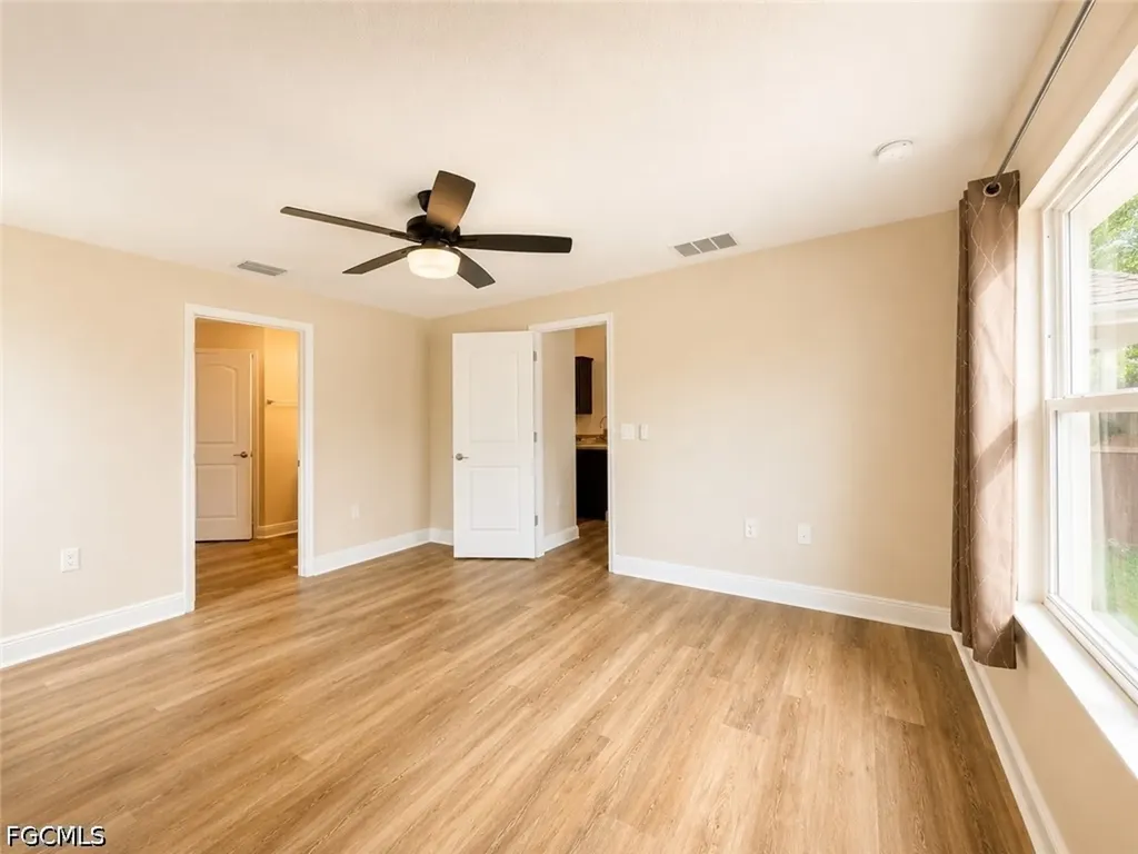 2600 NW 1st Place Cape Coral FL 33993