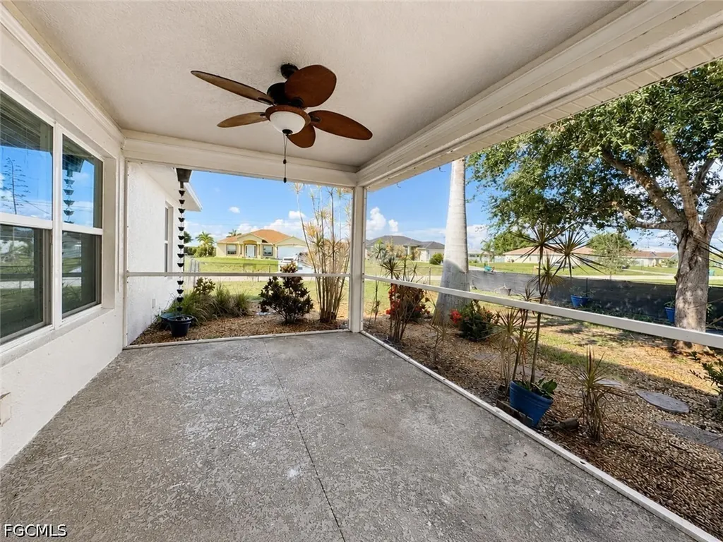 2600 NW 1st Place Cape Coral FL 33993