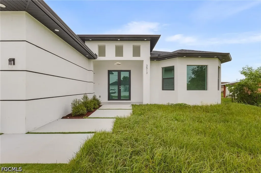 3513 20 Street SW Lehigh Acres FL 33976