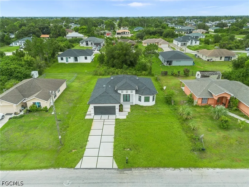 3513 20 Street SW Lehigh Acres FL 33976