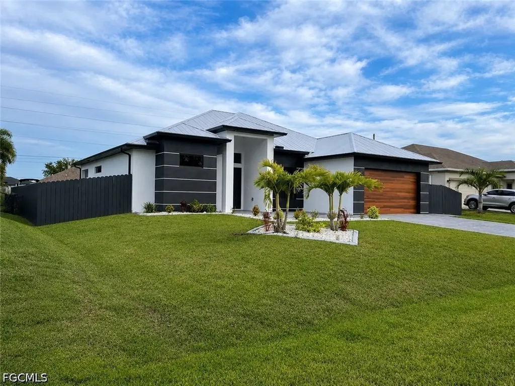 304 NW 1st Terrace Cape Coral FL 33993