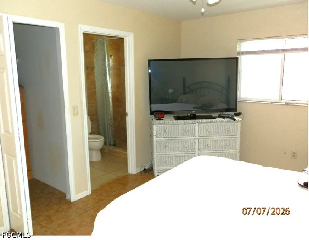 2410 NE 6th Street Cape Coral FL 33909