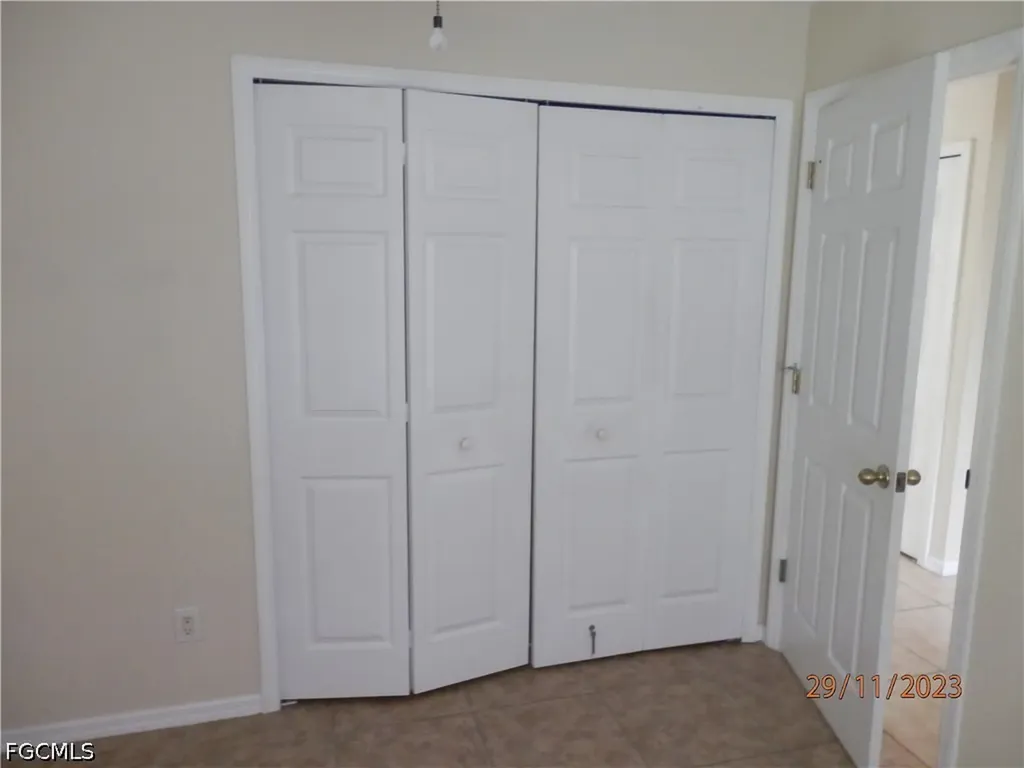 2410 NE 6th Street Cape Coral FL 33909