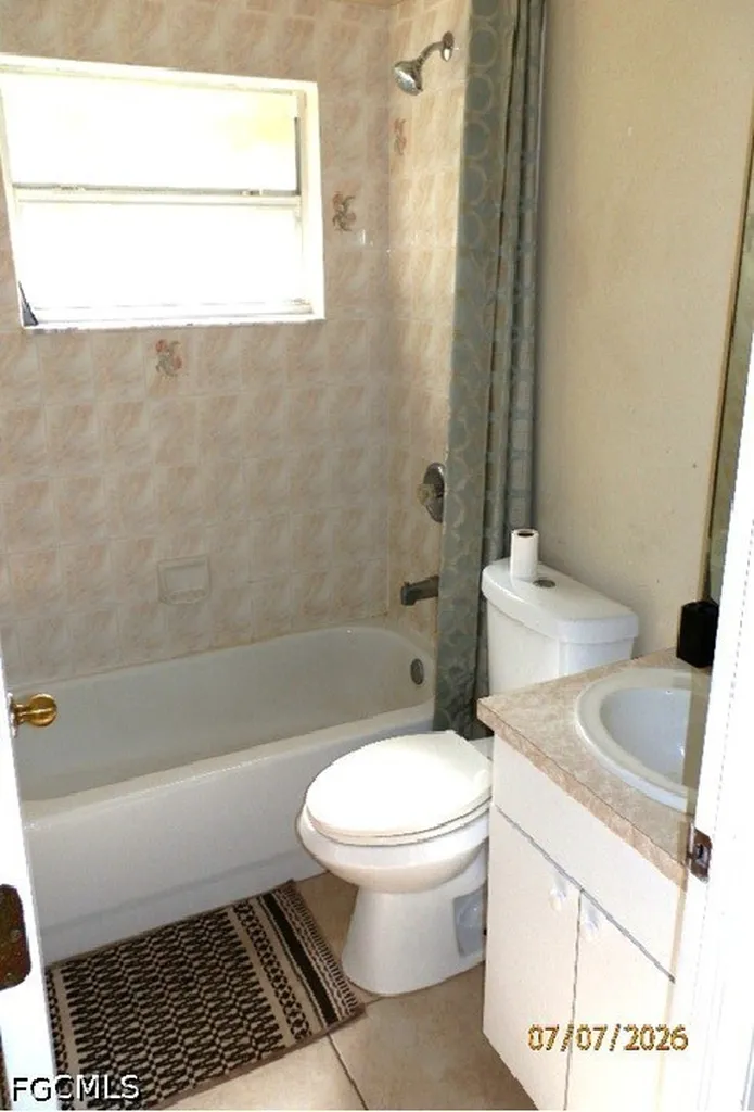 2410 NE 6th Street Cape Coral FL 33909