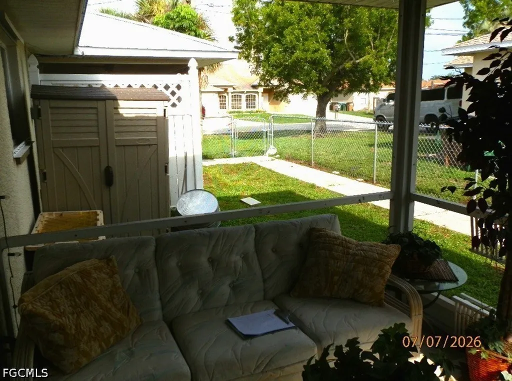 2410 NE 6th Street Cape Coral FL 33909