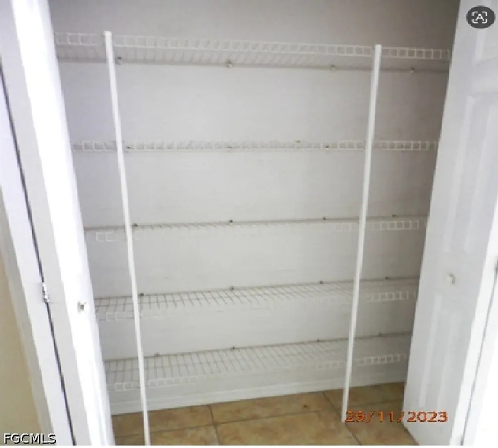 2410 NE 6th Street Cape Coral FL 33909