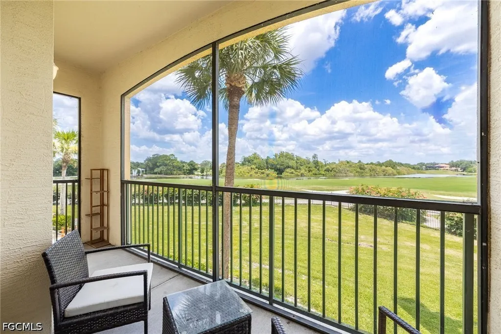 11480 Villa Grand Fort Myers FL 33913
