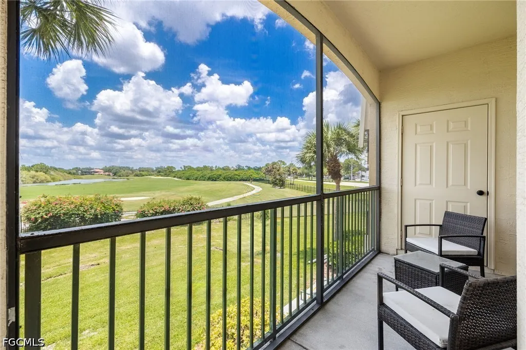 11480 Villa Grand Fort Myers FL 33913